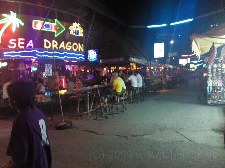 Foto0025.jpg - Pflichtabend am Patong Beach